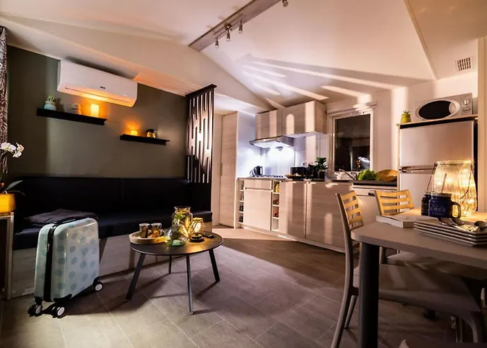 Mobil Confortable Avec Terrasse Pour 6 Personnes - Api-1-52-827 *